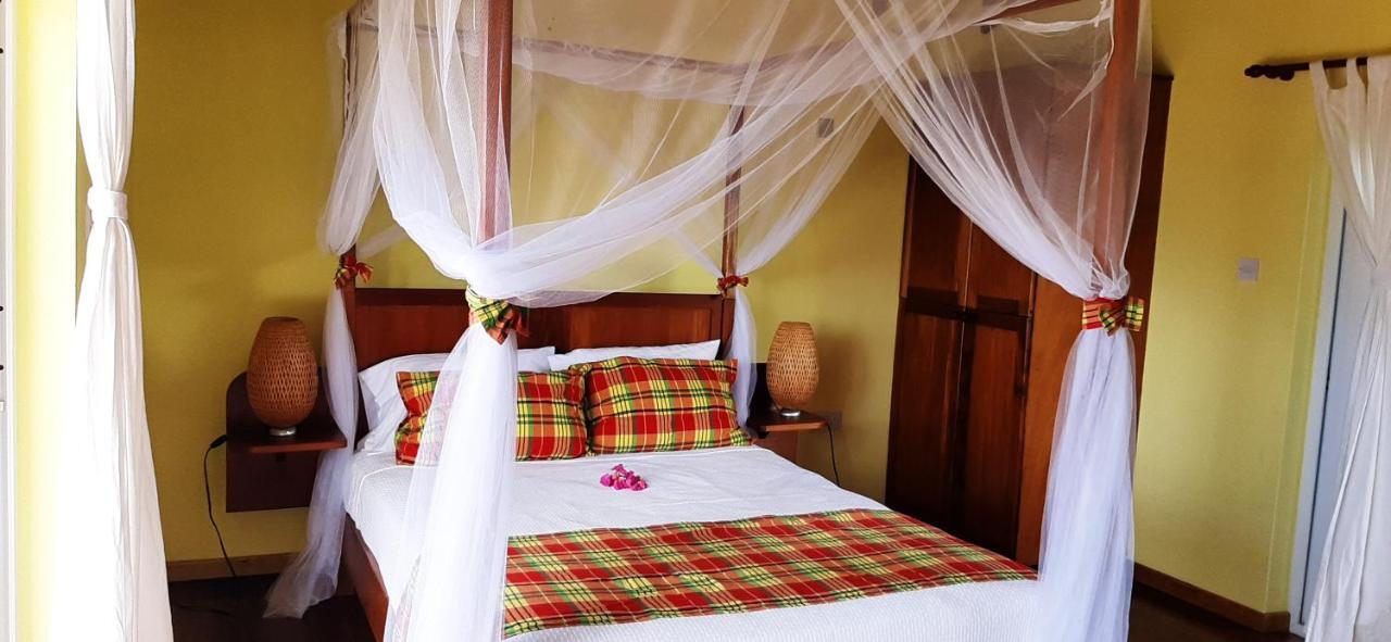Kaye Mango Villa Soufriere Bagian luar foto
